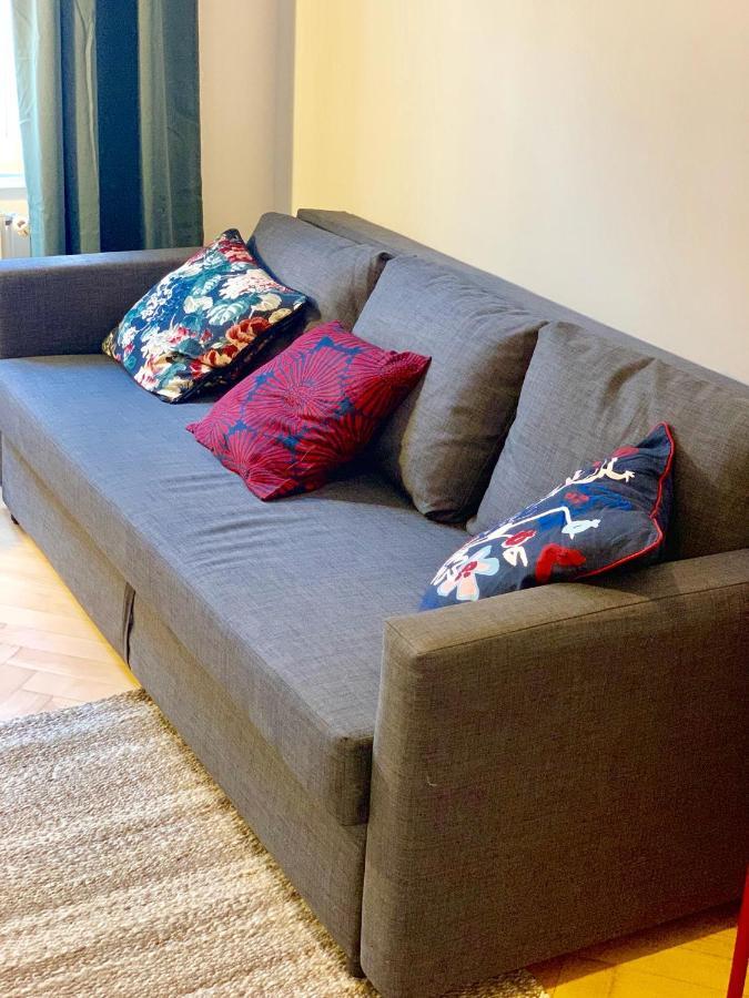 Contemporary City Apartment - By Nahuen Suites Грац Экстерьер фото